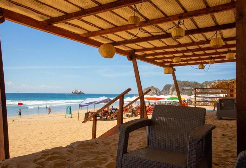 هتل Playa Zipolite