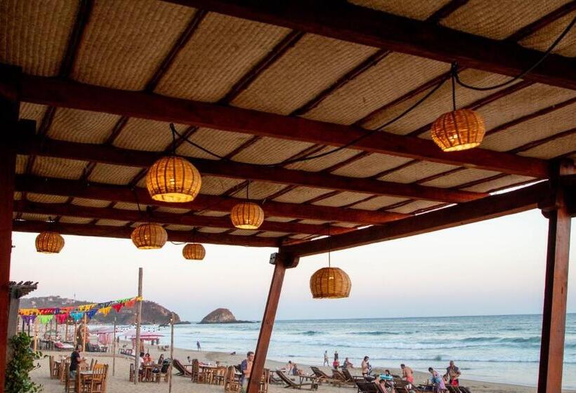 هتل Playa Zipolite