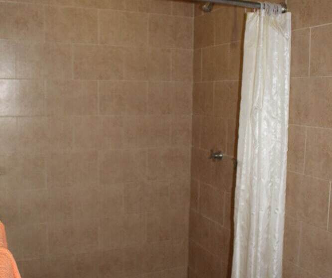 Отель Plaza Mayor