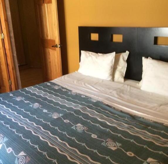 Отель Plaza Mayor