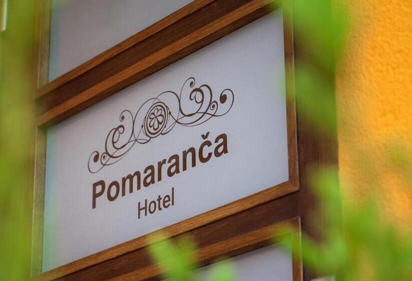 هتل Pomaranča