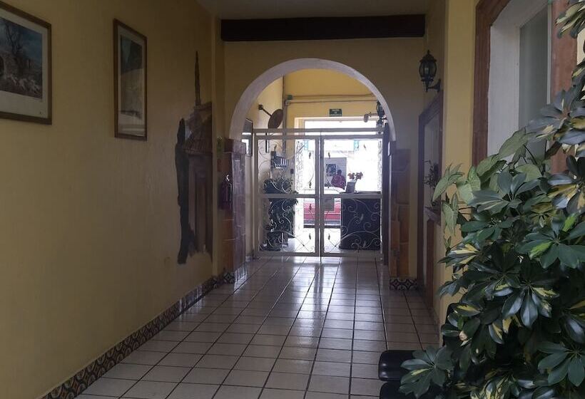 Отель Posada Diamante