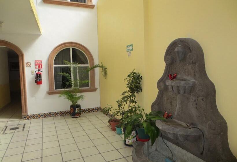 Отель Posada Diamante