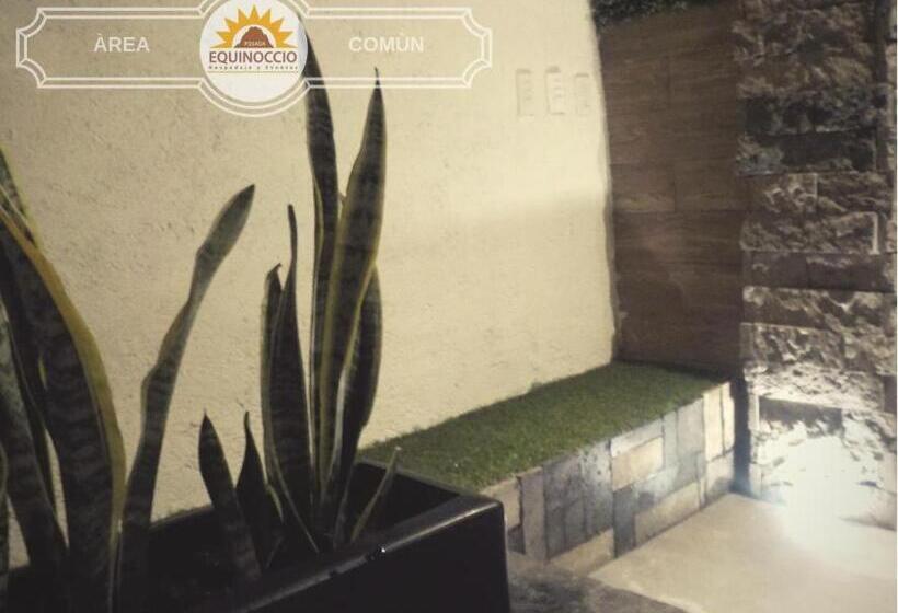 ホテル Posada Equinoccio