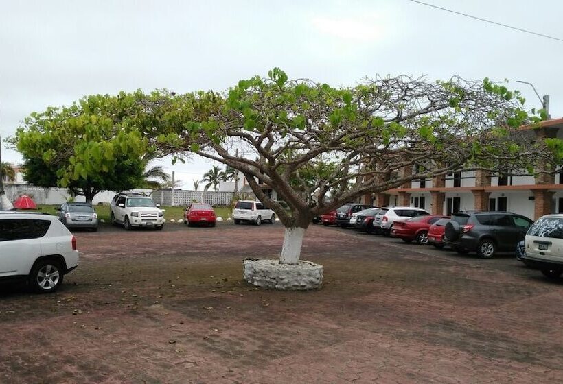 Отель Puerto Cangrejo