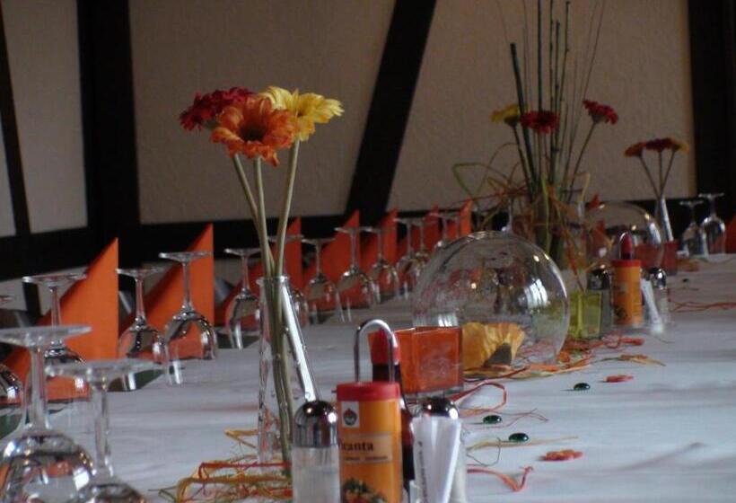 בית מלון כפרי Restaurant Simplon