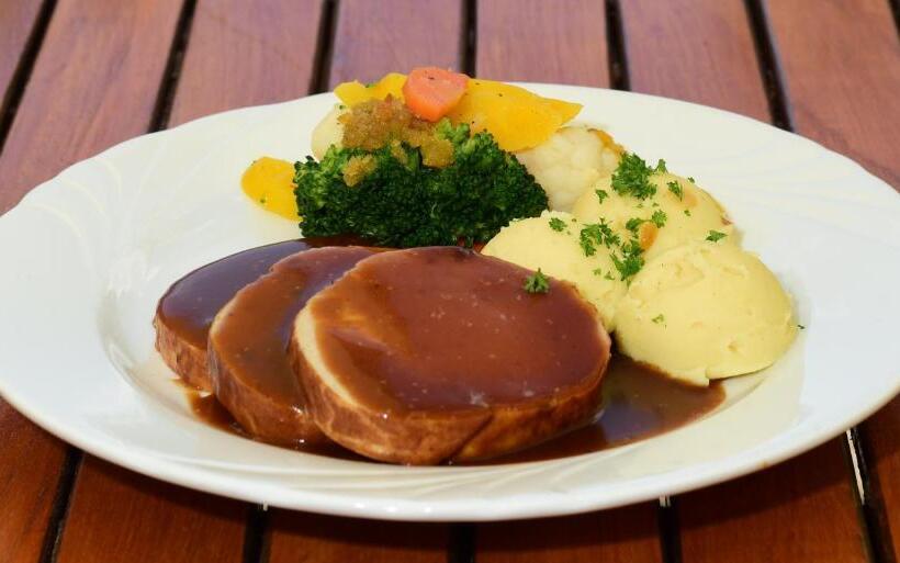 Hotel Rhodannenberg Ag