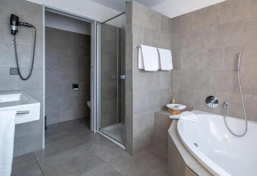 בית מלון כפרי Schäfli Siebnen