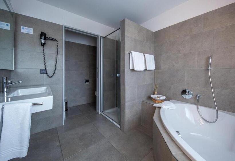 בית מלון כפרי Schäfli Siebnen