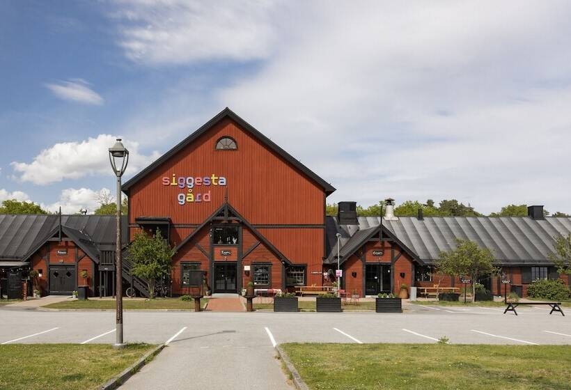 ホテル Siggesta Gård