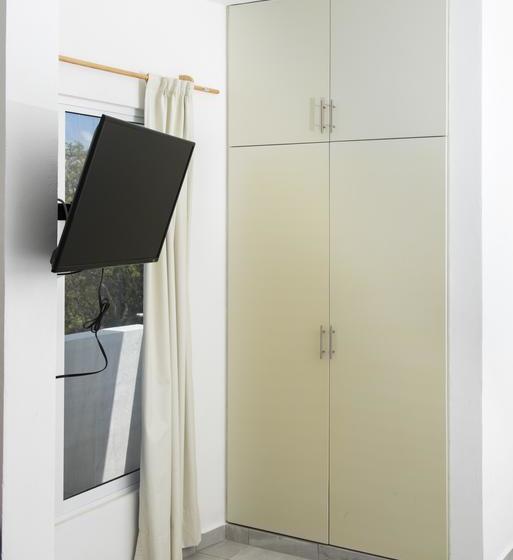 Suite 24 Boutique By Xperience S