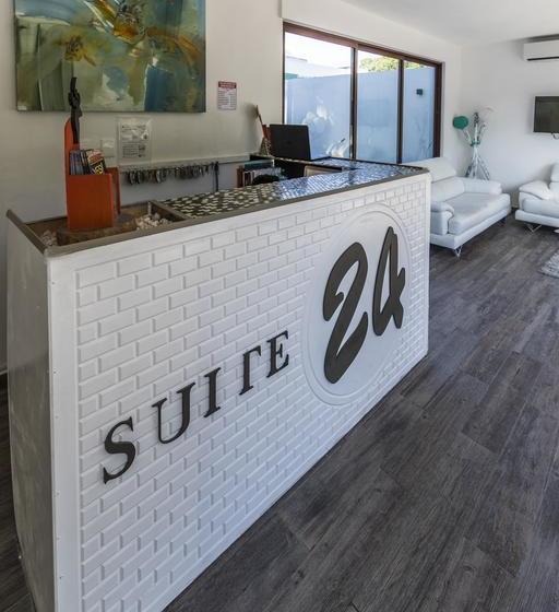 Suite 24 Boutique By Xperience S