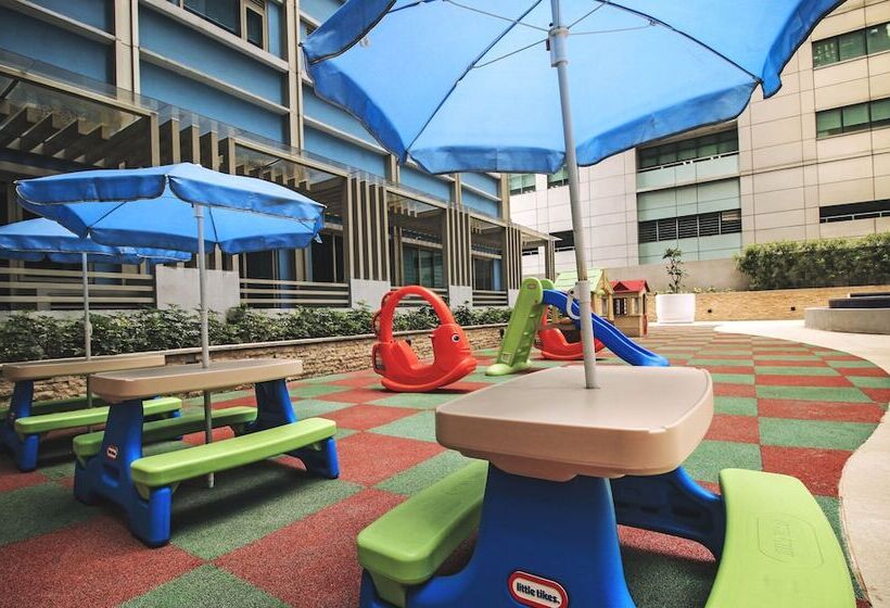 فندق The Mini Suites Eton Tower Makati