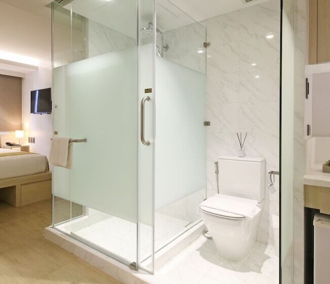 فندق The Mini Suites Eton Tower Makati