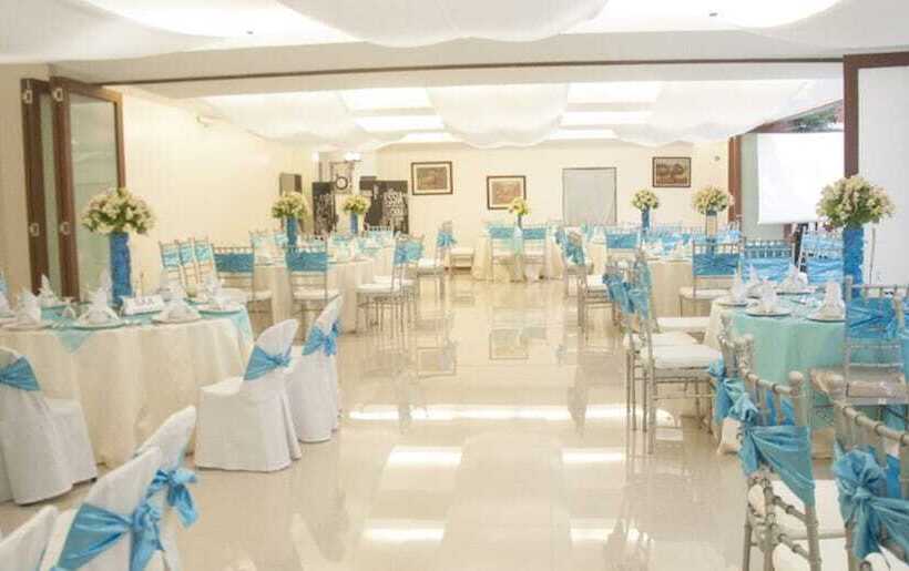 هتل The Pepperland