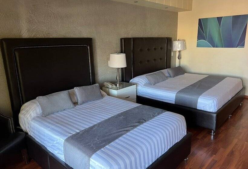 فندق Tierra Roja