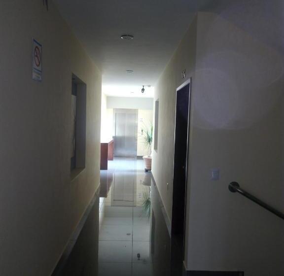 فندق Tierra Roja