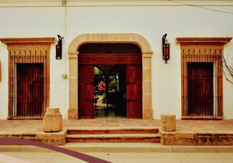 ホテル Torres Del Fuerte