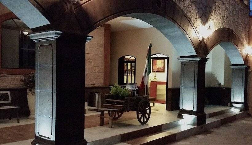 فندق Villa Bernal