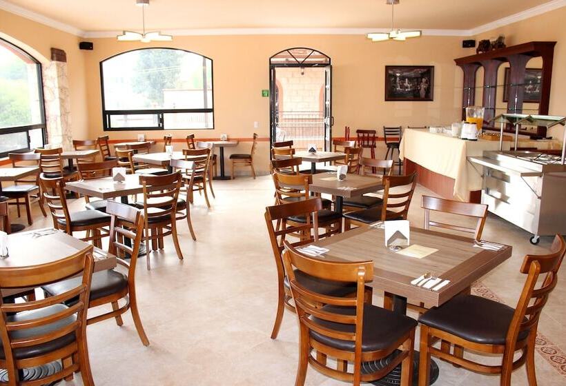 فندق Villa Bernal