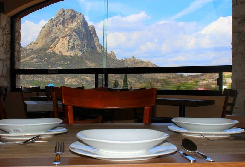 فندق Villa Bernal