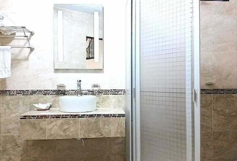 فندق Villa Bernal