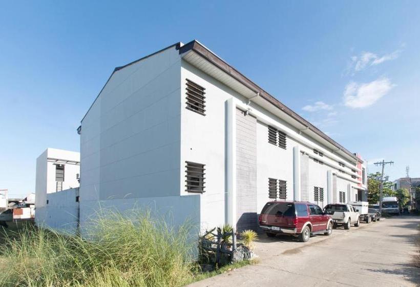 בית מלון כפרי Westgate