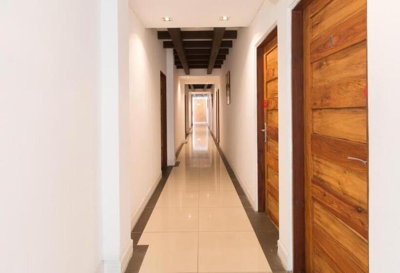 בית מלון כפרי Westgate