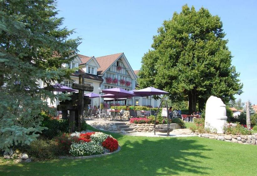 Отель Und Restaurant Wolfensberg