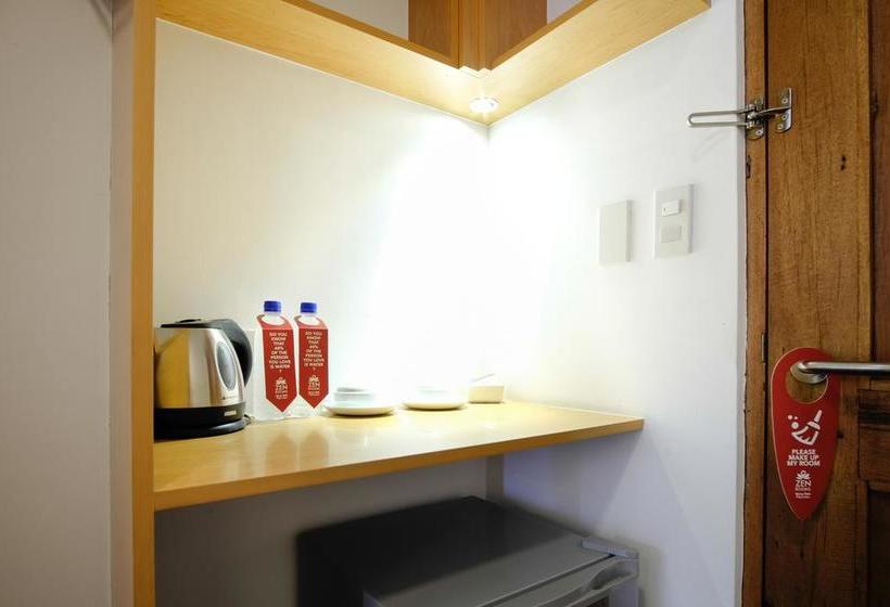 ホテル Zen Rooms Makati Peñafrancia