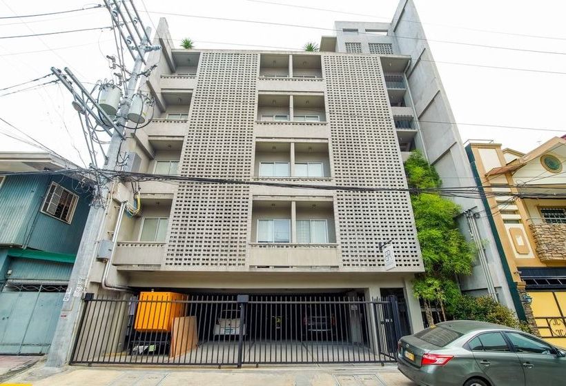 ホテル Zen Rooms Makati Peñafrancia