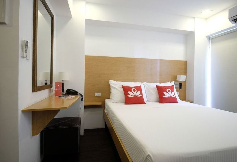 ホテル Zen Rooms Makati Peñafrancia