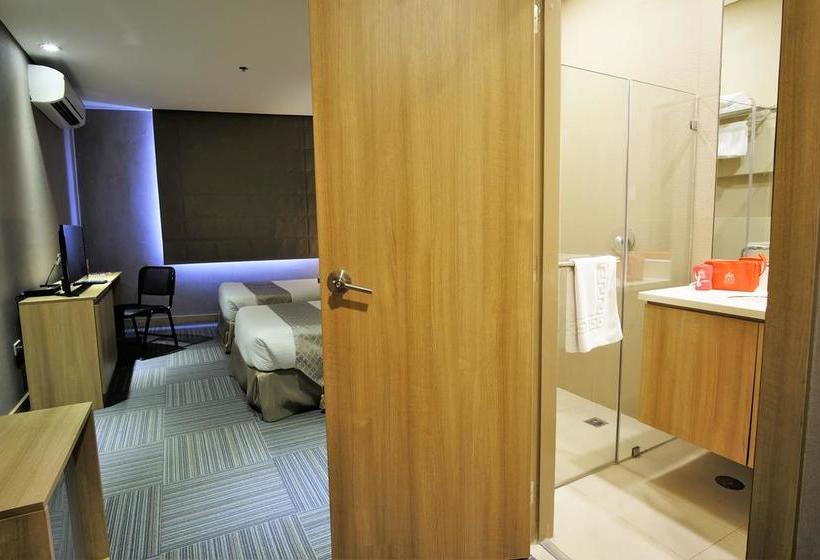 酒店 Zen Rooms Madison 101 Qc