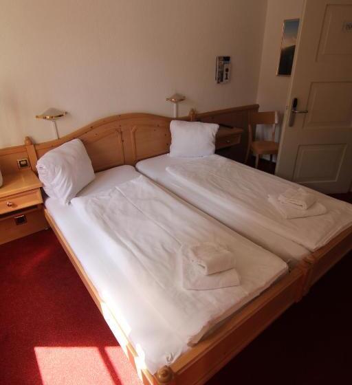 酒店 Zunfthaus Zur Rebleuten