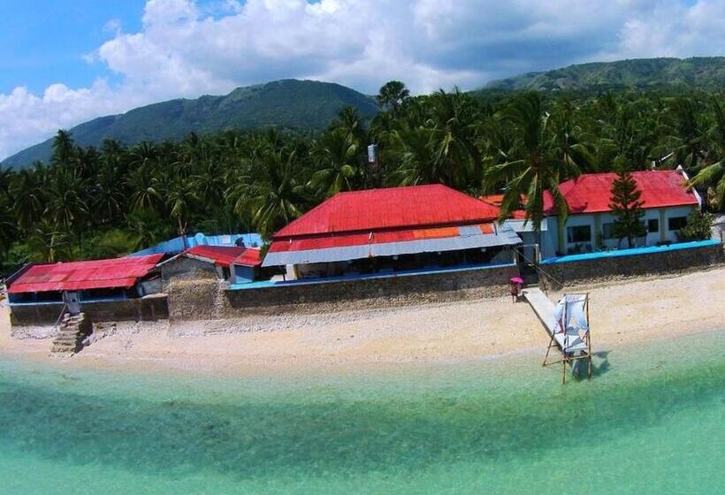 Giswold Lagunde Beach Resort