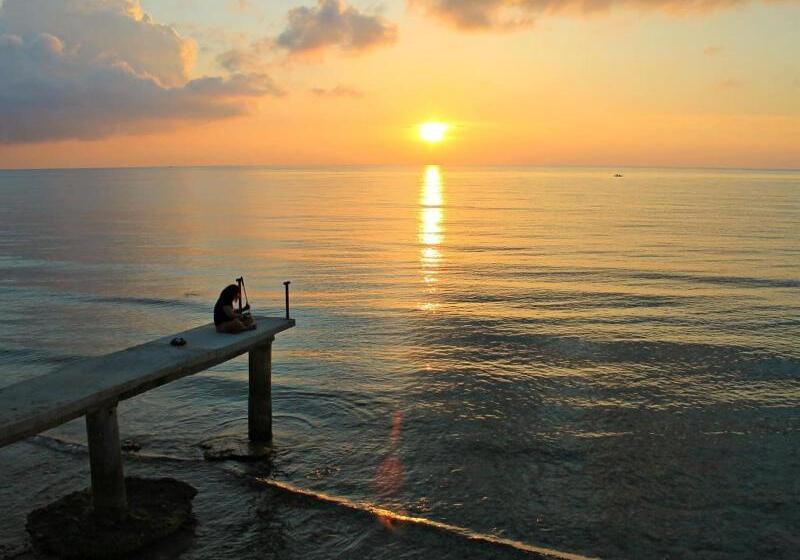 Giswold Lagunde Beach Resort