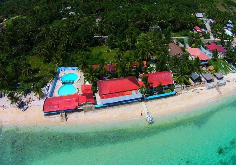 Giswold Lagunde Beach Resort