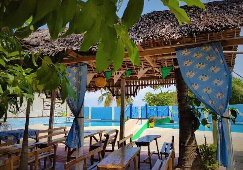 Giswold Lagunde Beach Resort