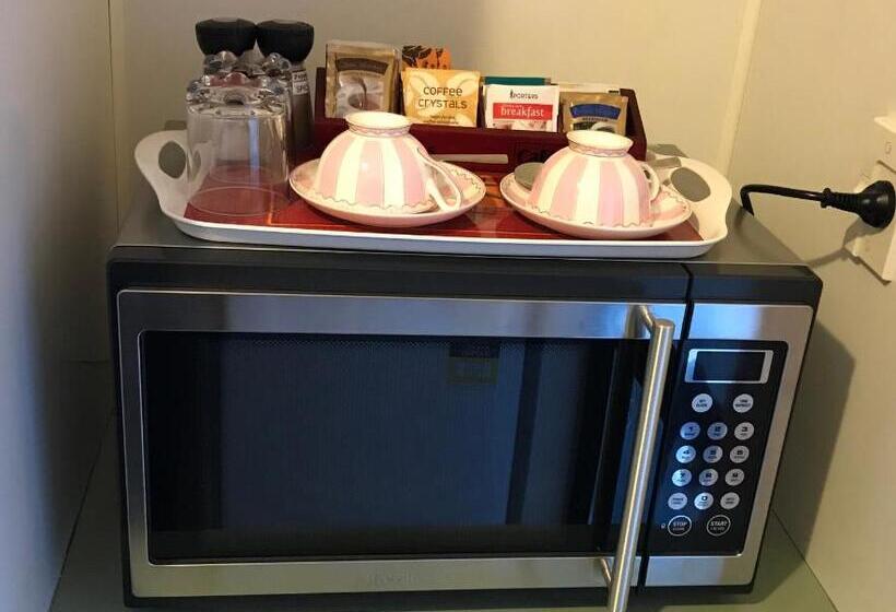 汽车旅馆  Cascades Motor Lodge