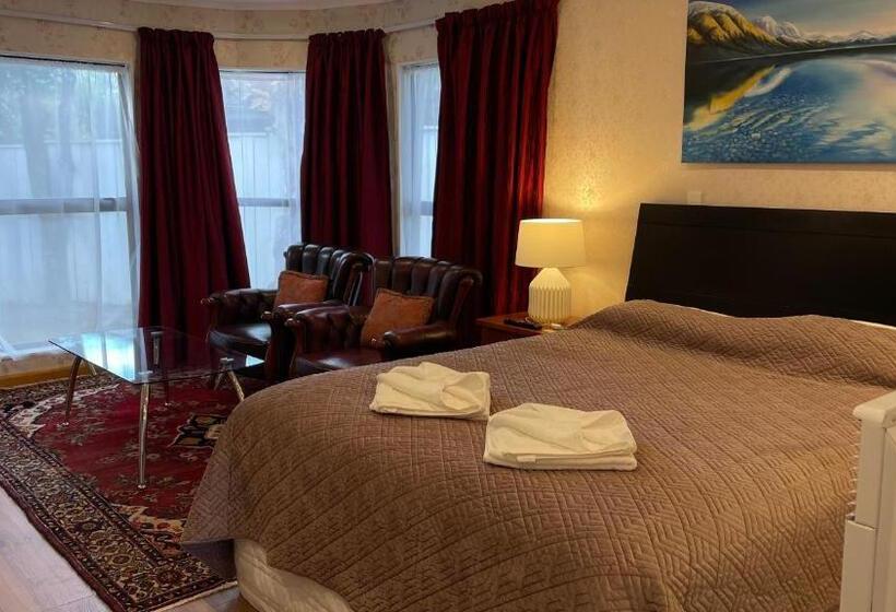 汽车旅馆  Cascades Motor Lodge