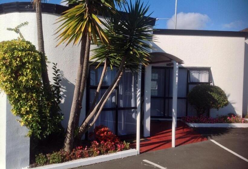 汽车旅馆  Cascades Motor Lodge