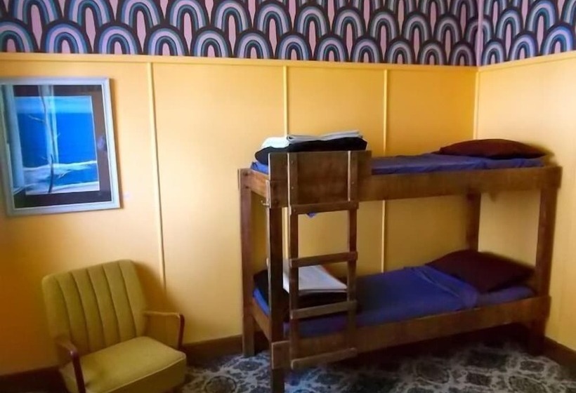 מוטל Karamea Farm Baches