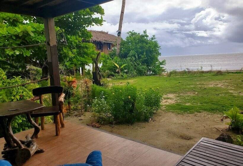 Patrick's On The Beach Resort