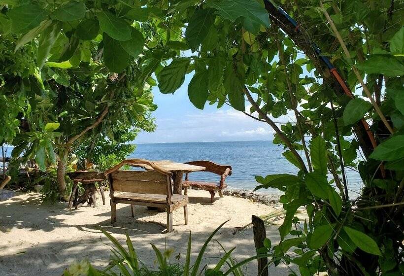 Patrick's On The Beach Resort