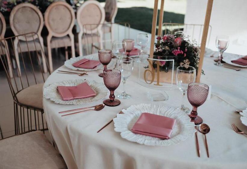 Rancho Macloy Hotel Spa & Social Events