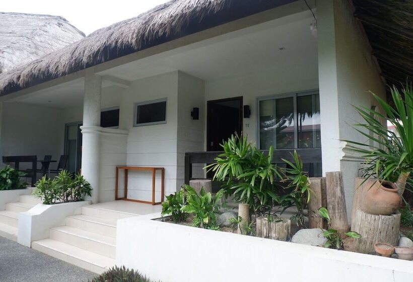 Costa Pacifica Resort