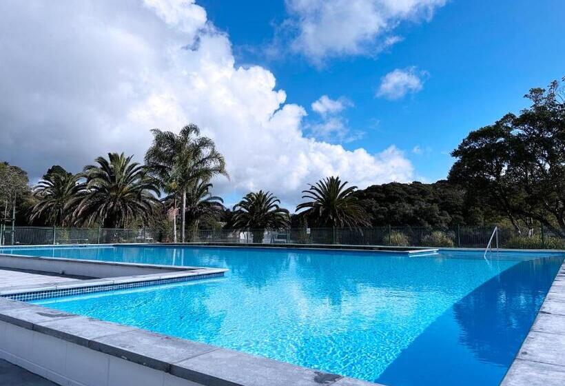 리조트 Haruru Falls Motel & Conference Centre