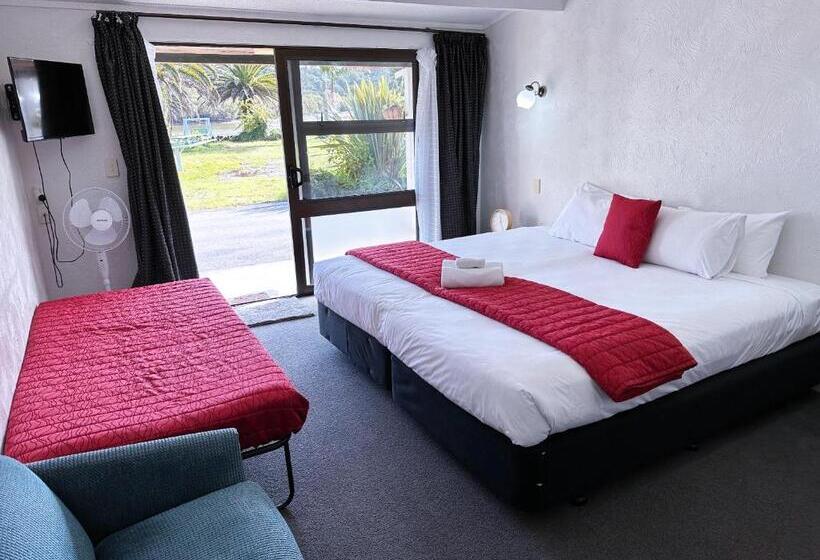 리조트 Haruru Falls Motel & Conference Centre