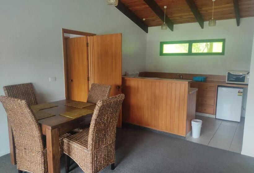 리조트 Haruru Falls Motel & Conference Centre