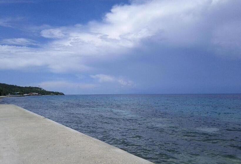 Курорт Luzmin Bh Beachfront Cottages